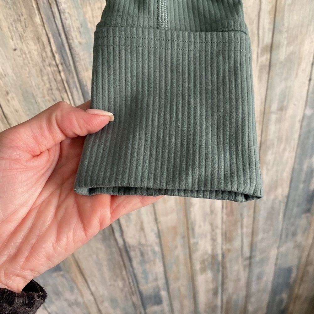 Lululemon Ribbed Cropped Define Jacket | Tidewater Teal | Size 6 - Picture 7 of 12